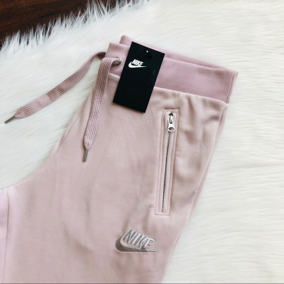 Nike light pink velour sweatpants - MEDIUM - Picture 3 of 5